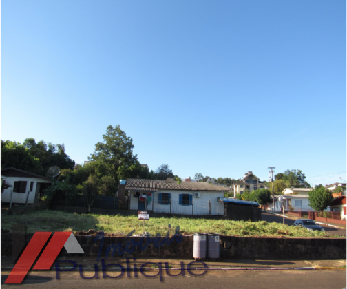 TERRENO DE ESQUINA