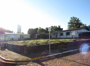 TERRENO DE ESQUINA